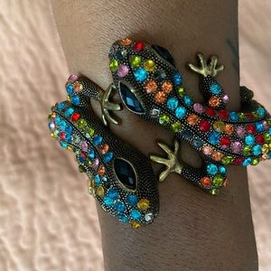 Super unique lizard cuff stretch cuff bracelet